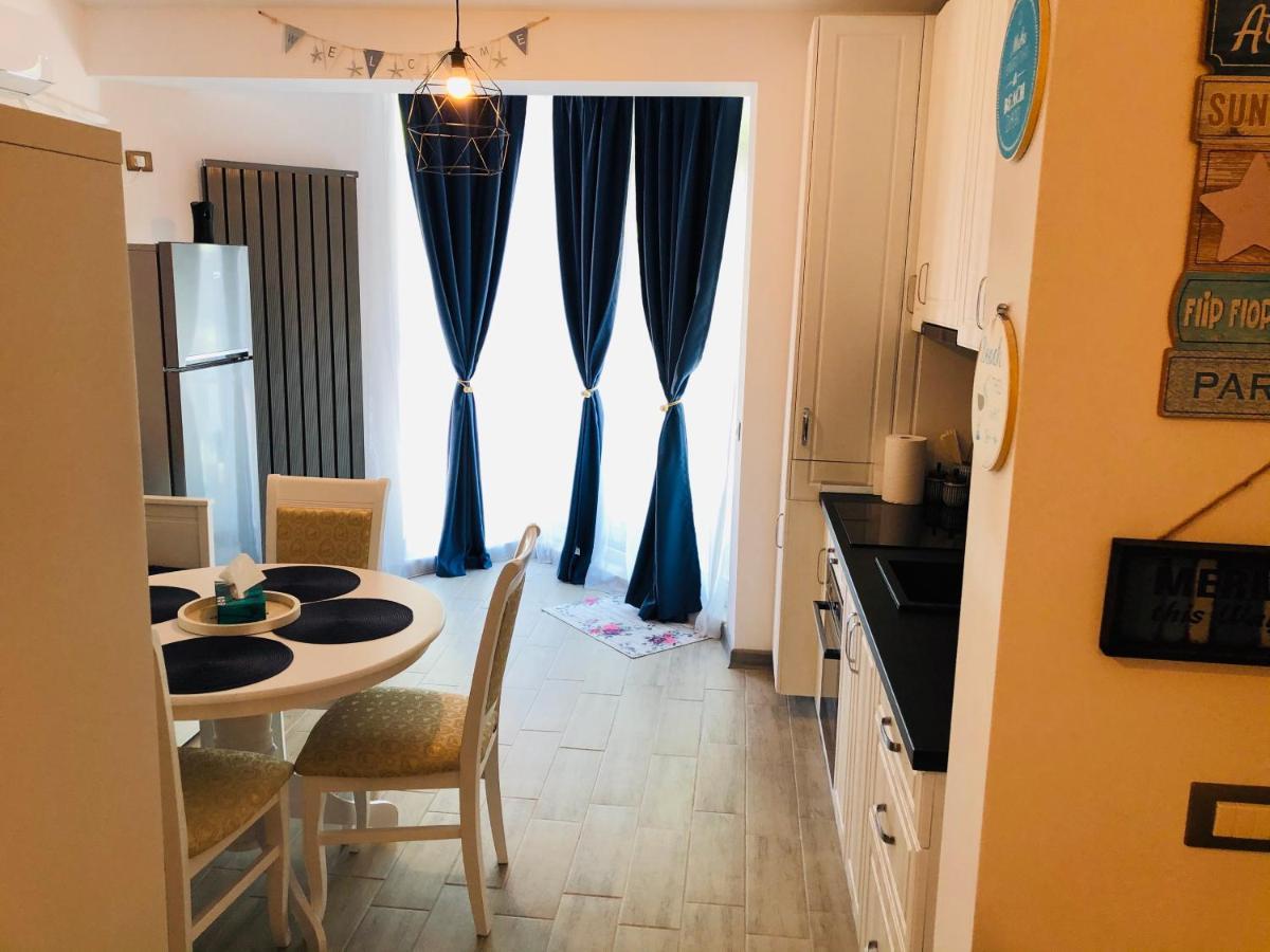 Baby Sea View And Pools Apartment- Mamaia Beach Resort Нэводари Экстерьер фото